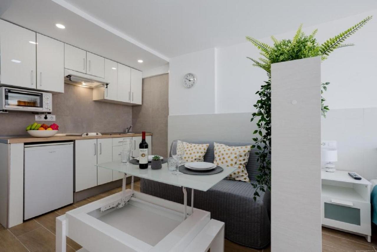 319 Modern Accommodation,Sea View, Wi Fi And Pool Playa de las Americas  Zewnętrze zdjęcie